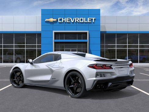 New 2026 Chevrolet Corvette E-Ray image 3