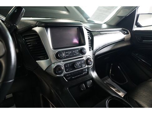 Used 2015 GMC Yukon SLE w/ Convenience Package image 21