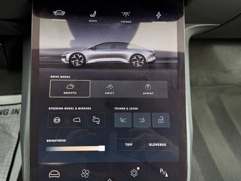 Used 2024 Lucid Air Touring image 52