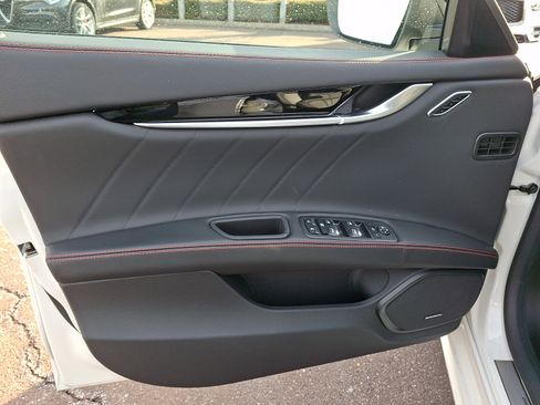 Certified 2024 Maserati Ghibli Modena Ultima Q4 image 12