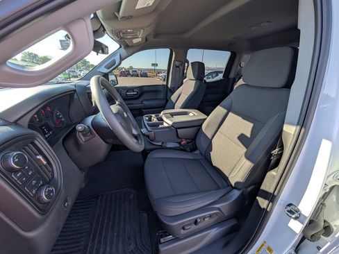 Used 2024 Chevrolet Silverado 1500 Custom w/ Turbomax Blackout Package image 21