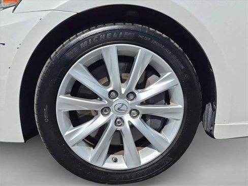 Used 2016 Lexus IS 200t RWD image 24