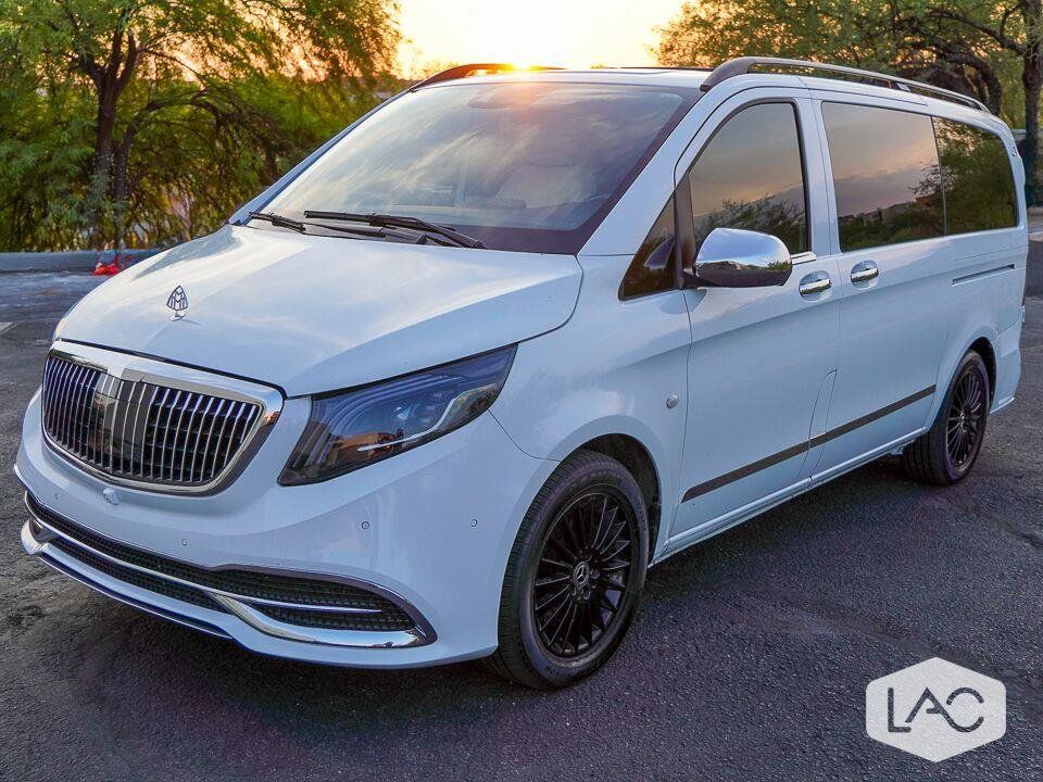Used 2023 Mercedes-Benz Metris Passenger image 2