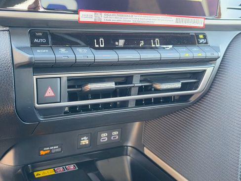 New 2026 Toyota Camry SE FWD image 19
