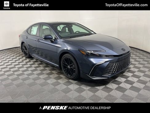 New 2026 Toyota Camry SE FWD image 6