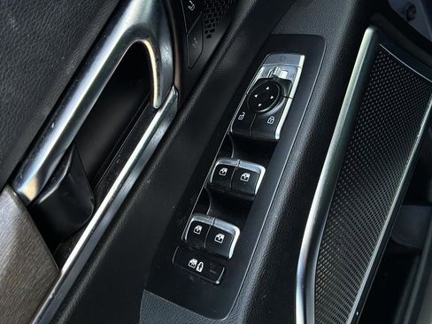 Used 2020 Kia Telluride SX w/ SX Prestige Package image 12