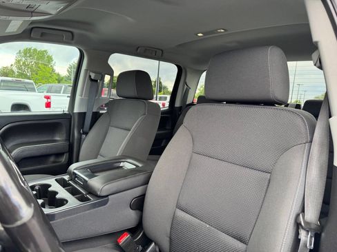 Used 2019 GMC Sierra 2500 SLE AWD/4WD image 12