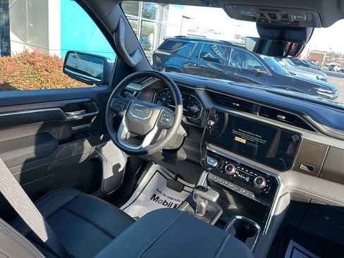 New 2026 GMC Sierra 1500 Denali AWD/4WD image 23