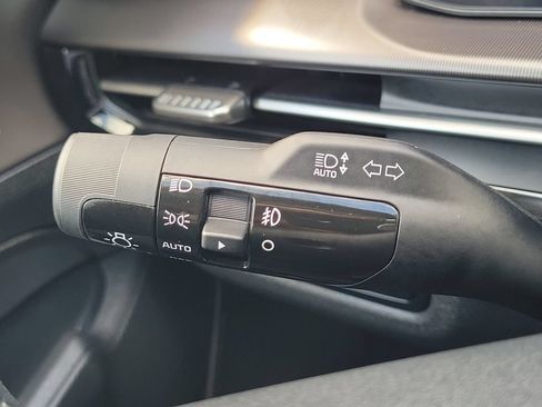 Certified 2026 Kia Sportage SX AWD/4WD image 11