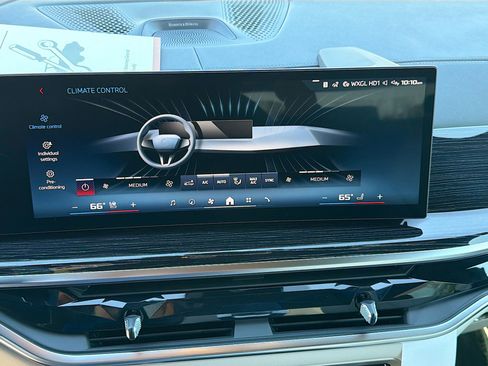 New 2026 BMW X5 M60i image 34