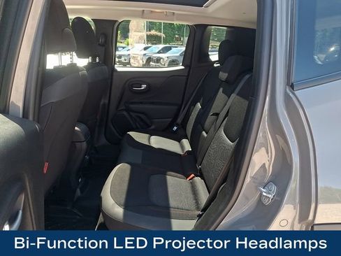 Used 2020 Jeep Renegade Trailhawk w/ UConnect 8.4 Nav Group AWD/4WD image 20