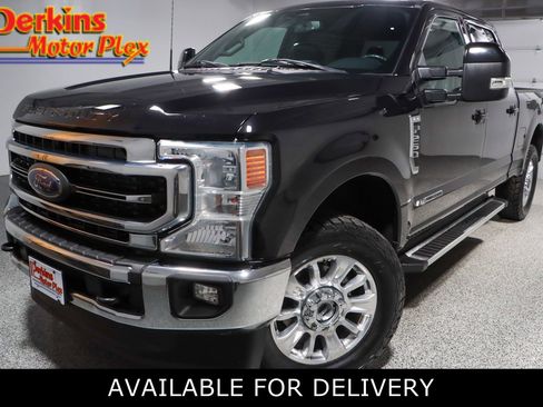 Used 2022 Ford F250 Lariat w/ Lariat Value Package image 1