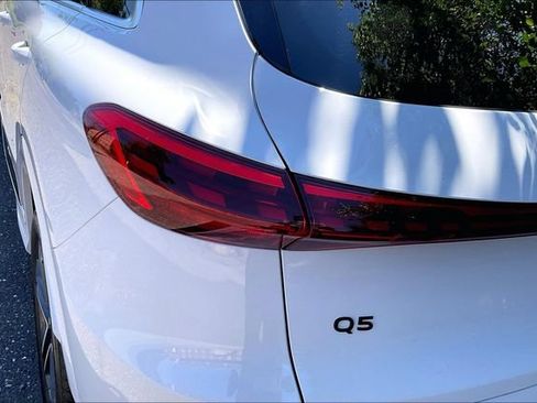 Certified 2025 Audi Q5 Premium Plus w/ Premium Plus AWD/4WD image 29
