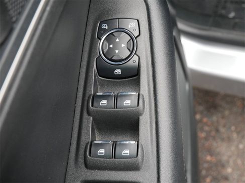 Certified 2023 Ford Edge SEL image 16