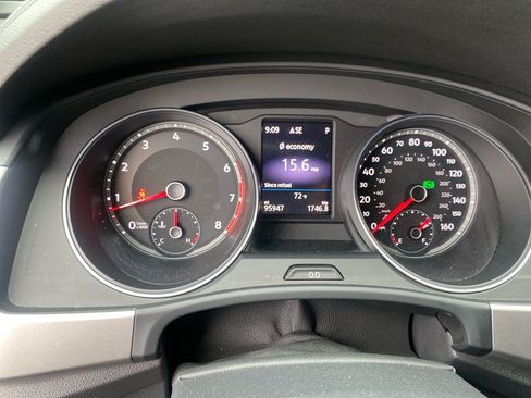 Used 2018 Volkswagen Atlas SE AWD/4WD image 12