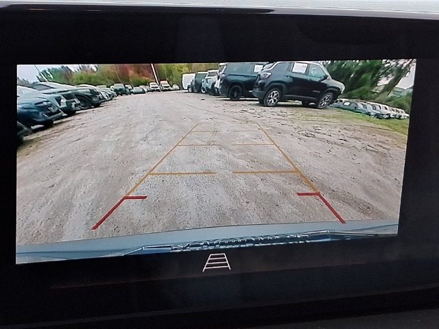 Used 2024 Buick Encore GX Avenir w/ Avenir Convenience Package AWD/4WD image 13