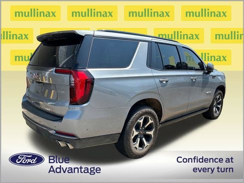 Used 2025 GMC Yukon AT4 w/ AT4 Premium Plus Package AWD/4WD image 2
