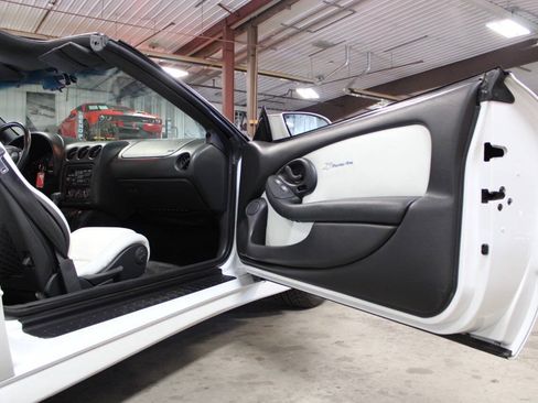 Used 1994 Pontiac Firebird Coupe RWD image 26