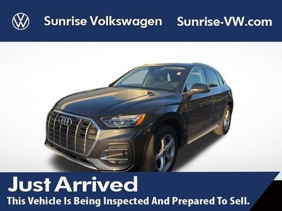 Used 2023 Audi Q5 2.0T Premium w/ Convenience Package