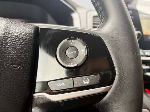 Used 2018 Honda Odyssey Touring image 33