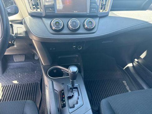 Used 2018 Toyota RAV4 LE w/ All Weather Liner Package FWD image 11