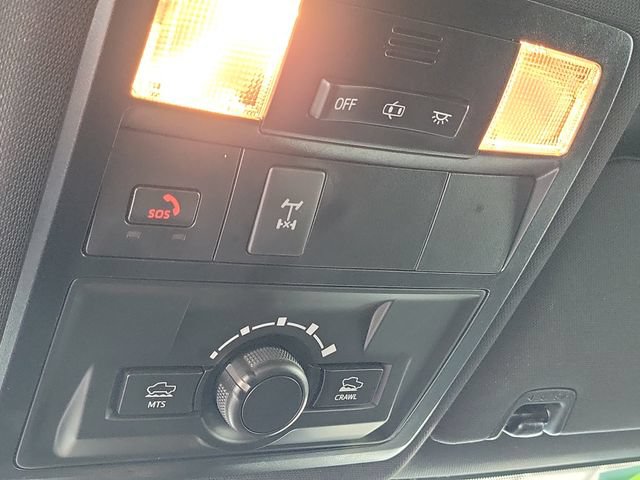 Used 2023 Toyota Tacoma TRD Off-Road w/ Black Out Package (TMS) AWD/4WD image 17