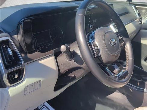 Used 2021 Kia Sorento SX image 9