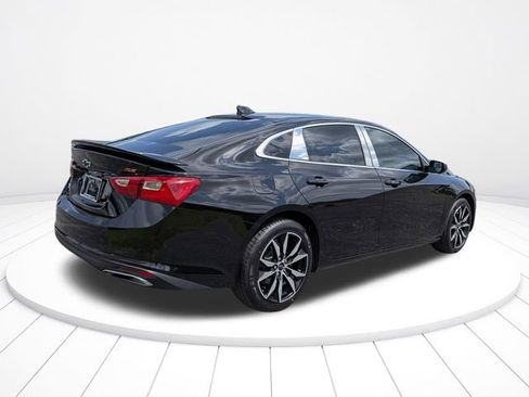 Used 2021 Chevrolet Malibu RS FWD image 3