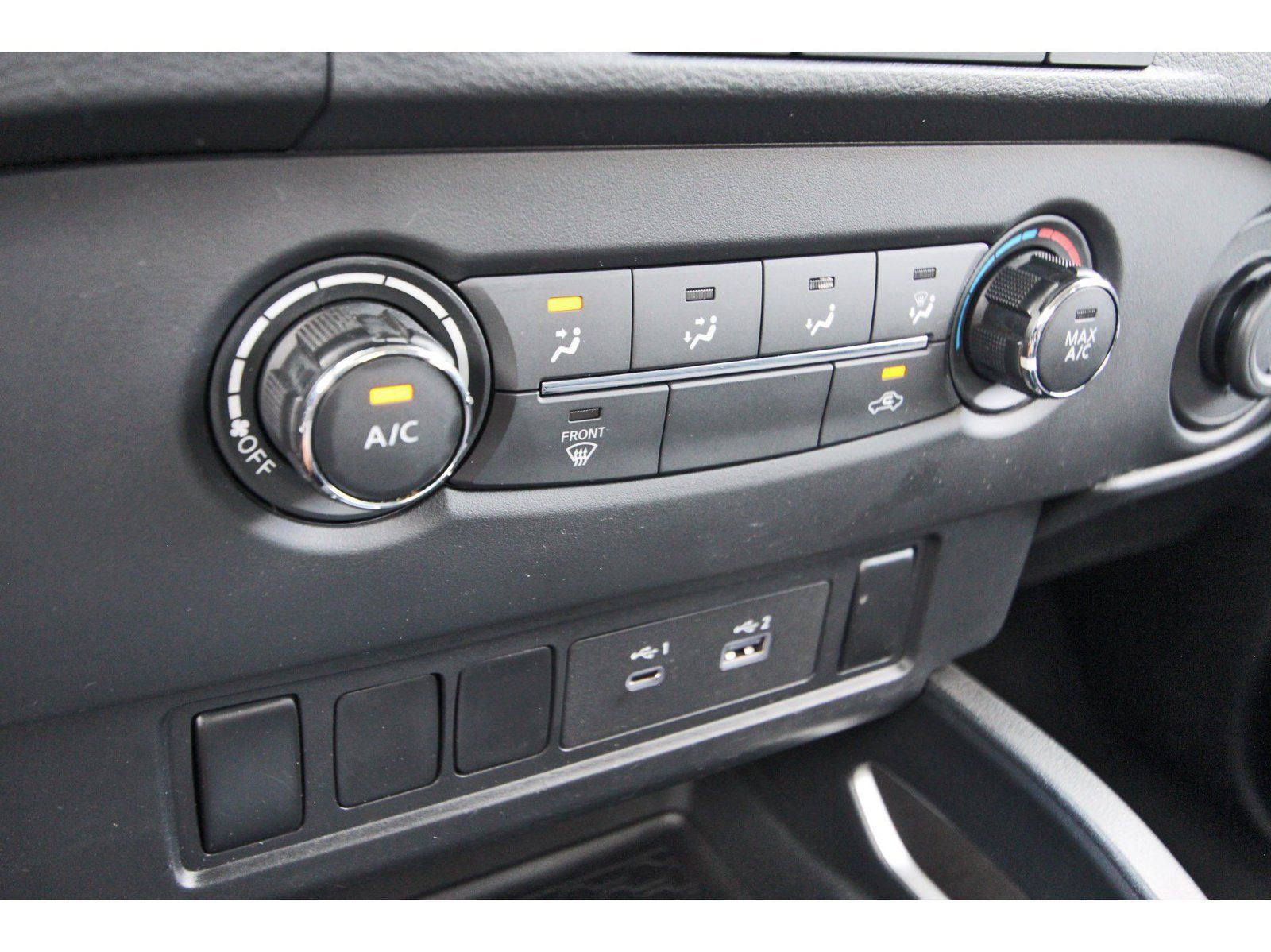 Certified 2024 Nissan Frontier SV RWD image 26