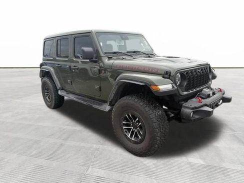 Used 2024 Jeep Wrangler Unlimited Rubicon AWD/4WD image 10