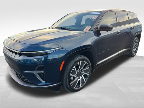 Used 2025 Jeep Wagoneer S Limited image 9