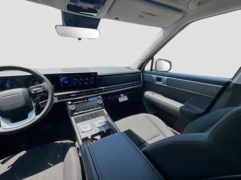 New 2026 Hyundai Santa Fe SE FWD image 16