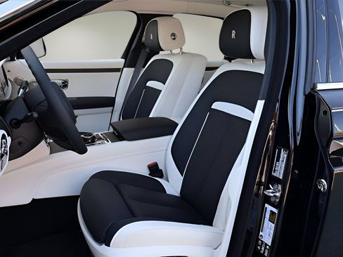 New 2026 Rolls-Royce Ghost AWD/4WD image 15