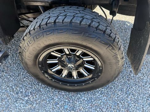 Used 2014 RAM 2500 SLT AWD/4WD image 36