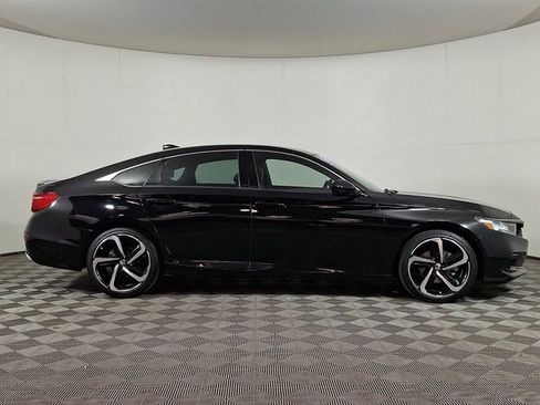 Used 2022 Honda Accord Sport image 7