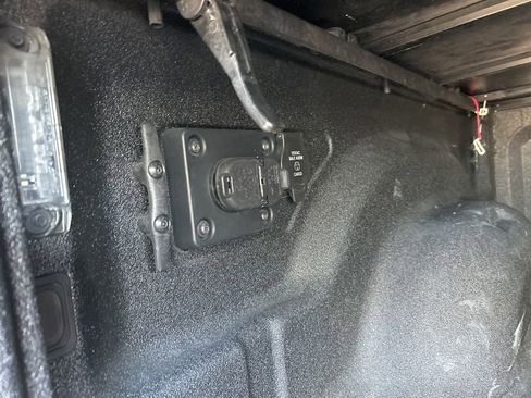 Used 2021 RAM 2500 Big Horn w/ Level 2 Equipment Group image 39