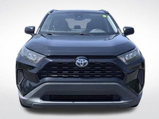 Used 2021 Toyota RAV4 LE AWD/4WD video 2