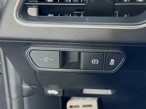 New 2025 Kia K4 GT-Line Turbo image 13