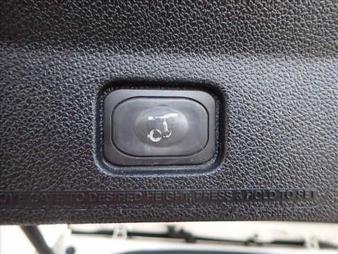 Used 2018 Ford Explorer Sport w/ Equipment Group 401A image 9