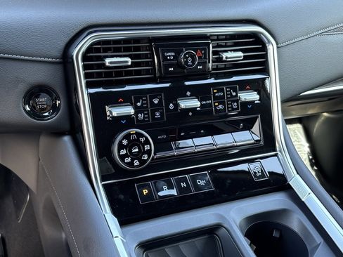 New 2025 Nissan Armada Platinum w/ Convenience Package image 27