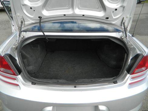 Used 2004 Dodge Stratus SE image 10