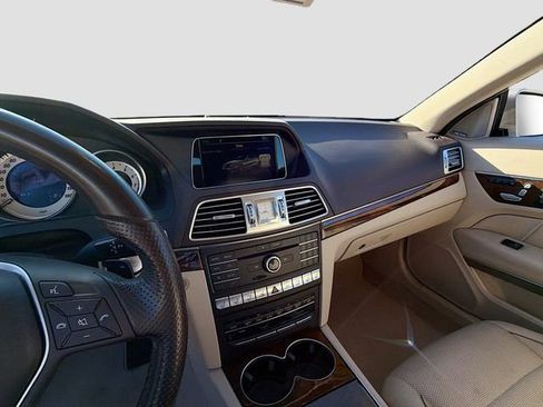 Used 2016 Mercedes-Benz E 400 Cabriolet image 25