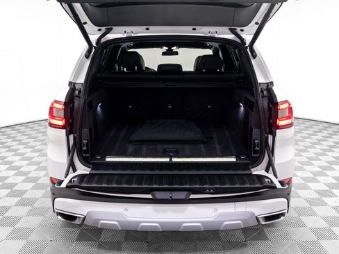 Used 2023 BMW X5 xDrive45e w/ Climate Comfort Package image 31