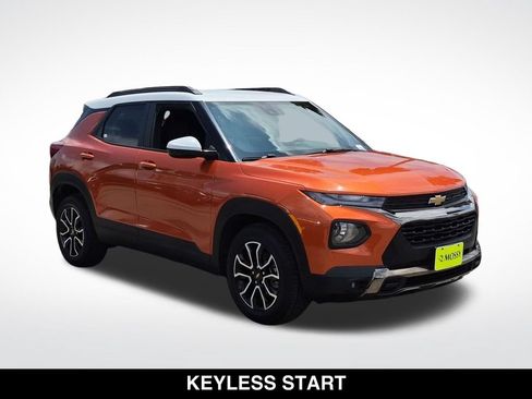 Used 2022 Chevrolet TrailBlazer ACTIV FWD image 2