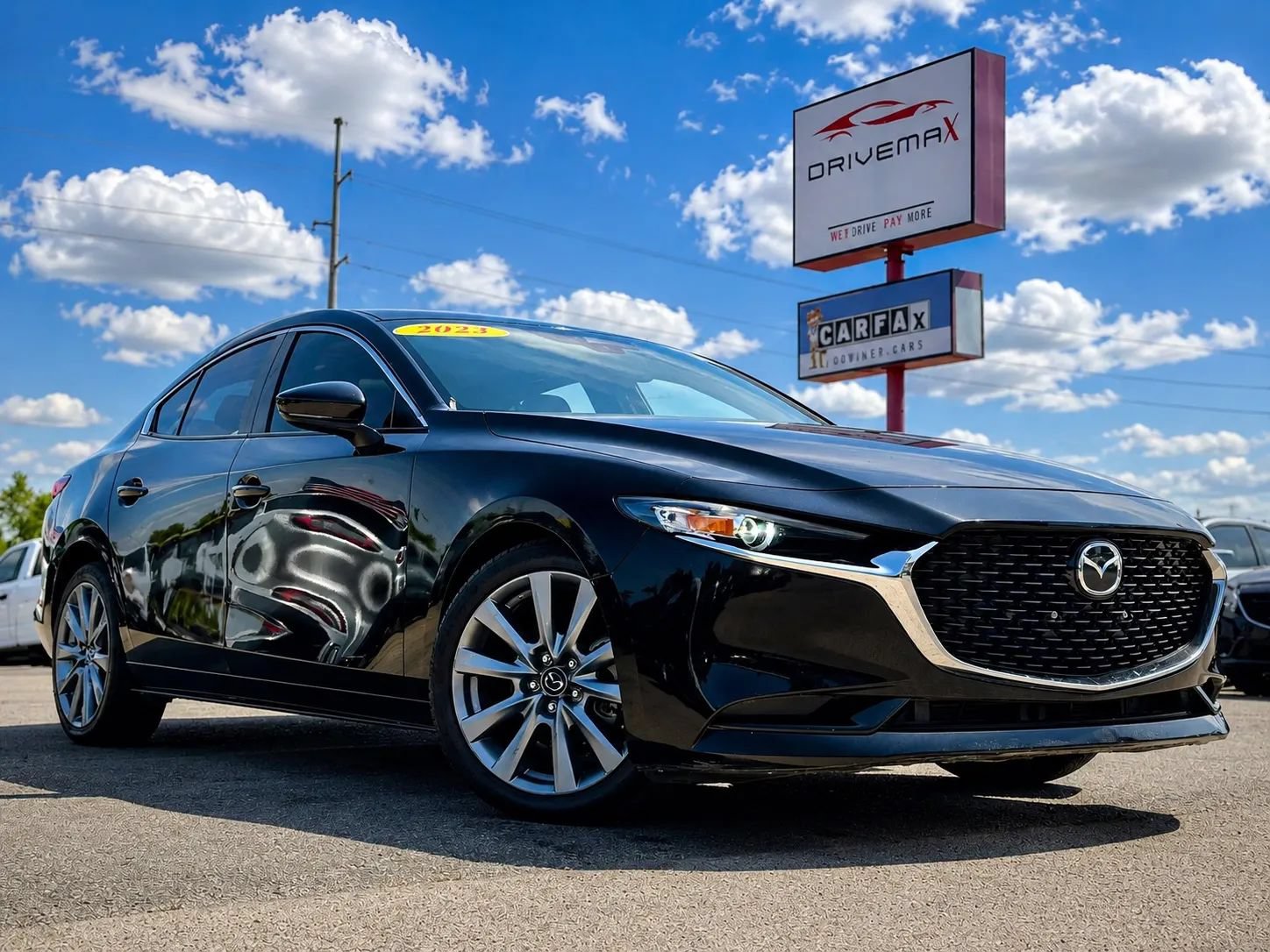 Used 2023 MAZDA MAZDA3 s FWD image 1