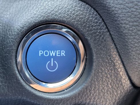 Used 2021 Toyota RAV4 Limited image 33