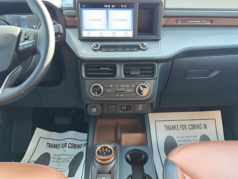 Used 2023 Ford Maverick Lariat w/ Equipment Group 500A Standard image 16