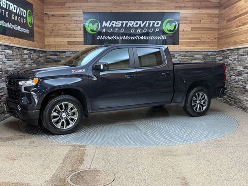 Used 2022 Chevrolet Silverado 1500 RST w/ RST All Star Premium Package image 5