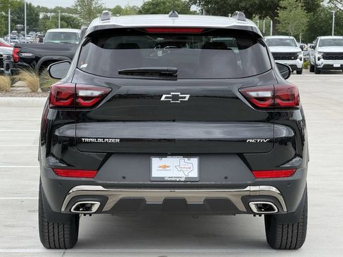 New 2026 Chevrolet TrailBlazer ACTIV w/ Convenience Package FWD image 5