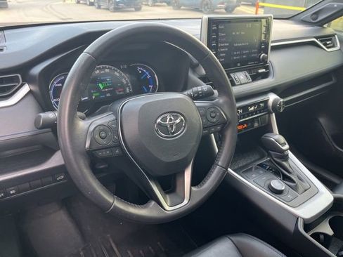 Used 2020 Toyota RAV4 XSE image 35